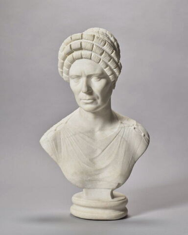 statue en buste