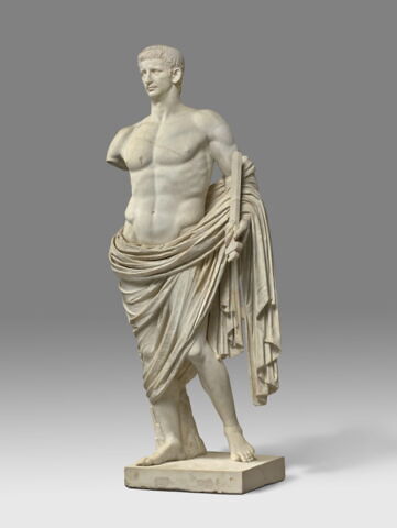 statue, image 10/10