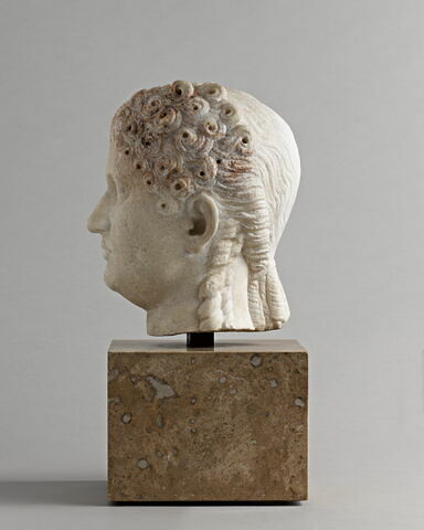 statue, image 4/5