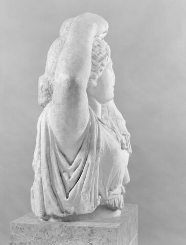 statue, image 8/13