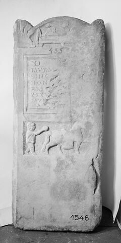 stèle ; inscription, image 1/2