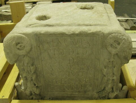 autel, image 3/3