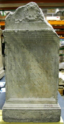 autel funéraire, image 2/5