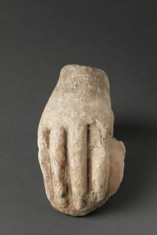 statue, image 4/6
