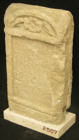 stèle ; inscription, image 3/3