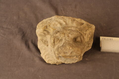relief, image 2/5
