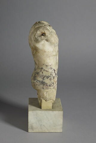 statuette, image 4/4