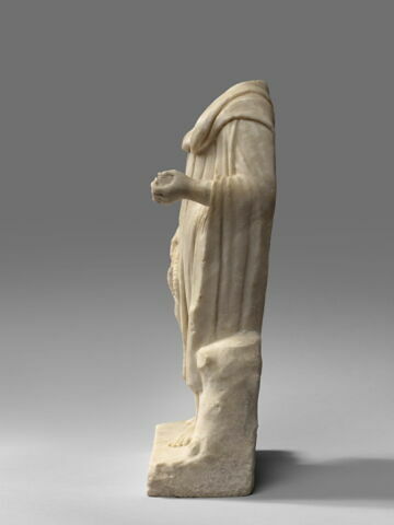 statuette, image 4/4