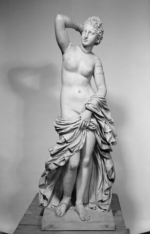 Aphrodite Louvre Borghèse, image 13/13