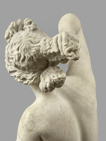 Aphrodite Louvre Borghèse, image 3/13