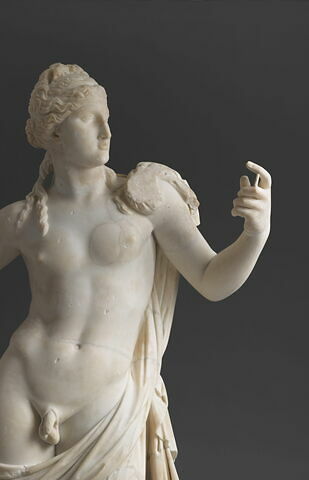 statue, image 2/12