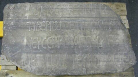 inscription, image 2/2