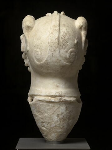statue, image 4/6