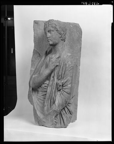 stèle funéraire, image 3/3