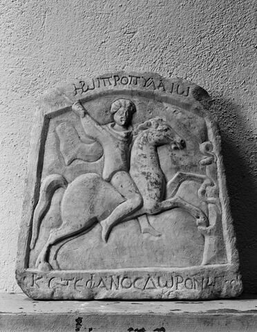 relief votif, image 2/3