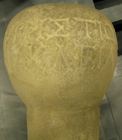 inscription ; cippe, image 4/6