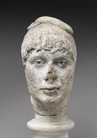 statue, image 2/4