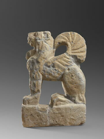 statue, image 4/5