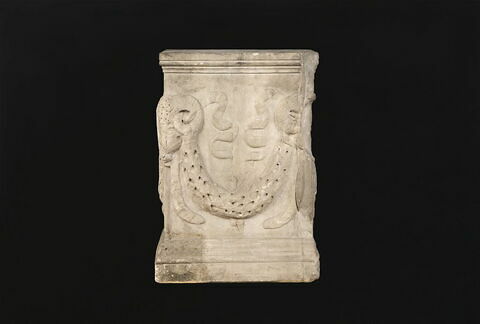 autel funéraire, image 4/4