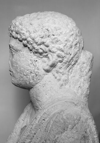 statue, image 11/16