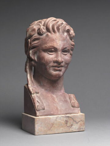 statue, image 2/7