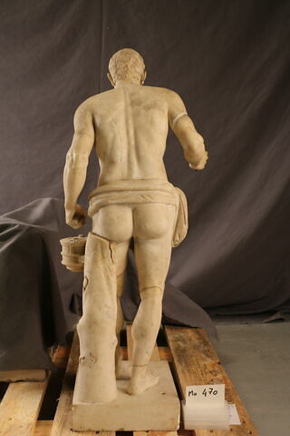 statuette, image 4/5
