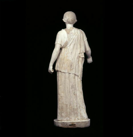 statue, image 6/8