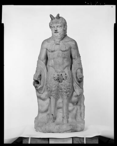 statue, image 4/4