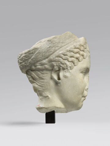 statue, image 3/9