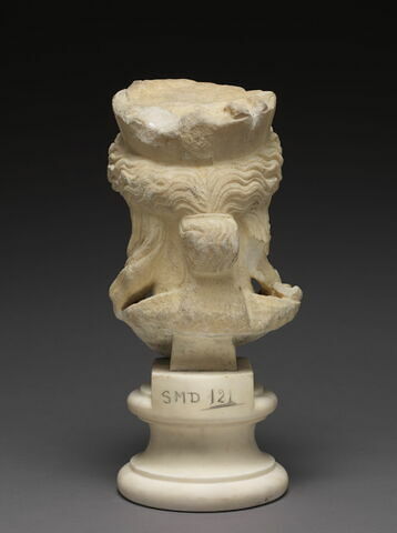 statue, image 4/6