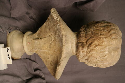 statue, image 4/5