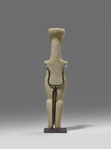 statuette, image 2/3