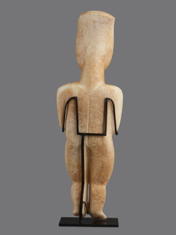 statuette, image 2/4