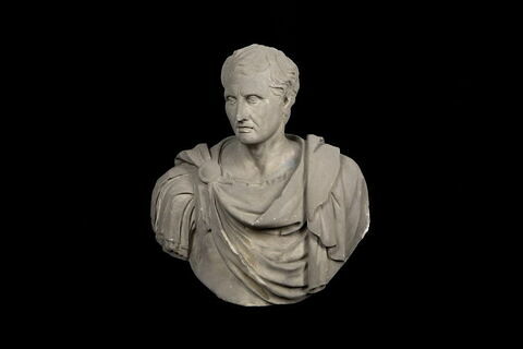 statue en buste