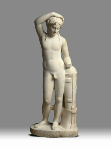 statuette, image 2/12