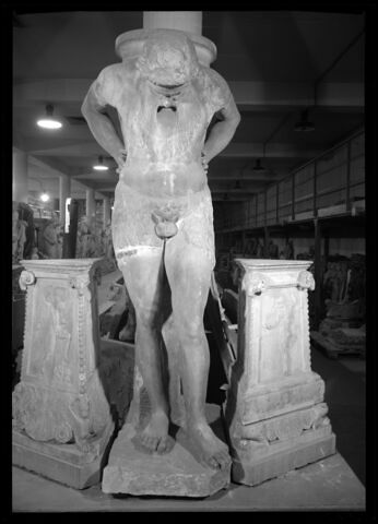 statue, image 7/7