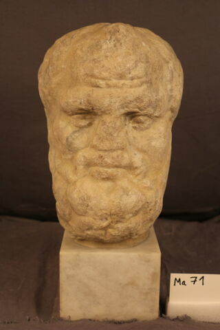statue, image 4/4