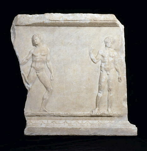 base de statue  ; relief votif, image 2/3