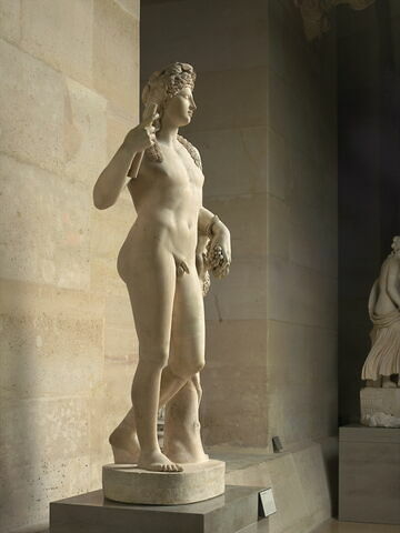 statue, image 2/4