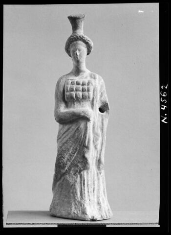 figurine, image 2/2