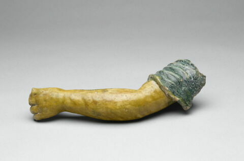 figurine, image 2/2
