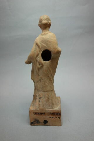 figurine, image 2/2
