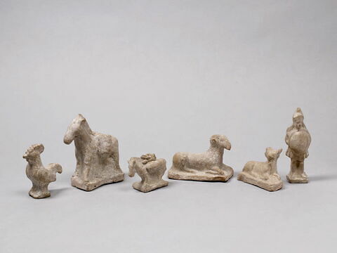 figurine, image 7/8