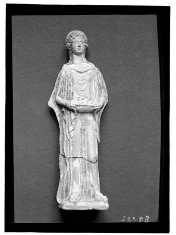 figurine, image 2/2