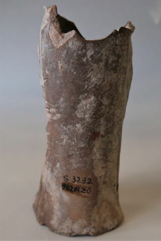 figurine, image 2/2
