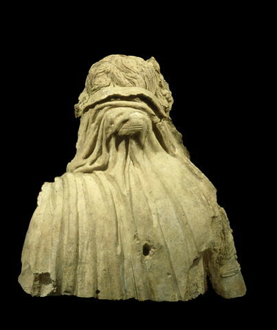fragment d'une statue d'Ariane, image 5/7