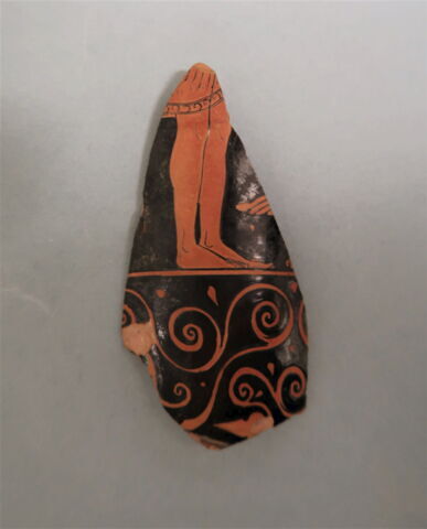 rhyton  ; vase plastique, image 3/3