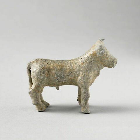 statuette, image 2/5