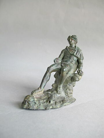 statuette, image 2/4