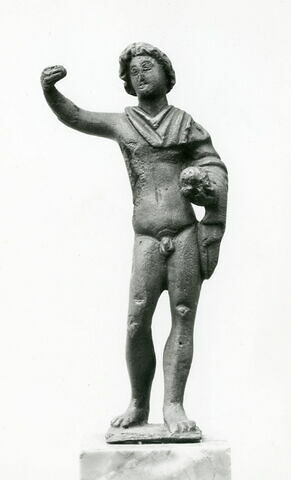 statuette